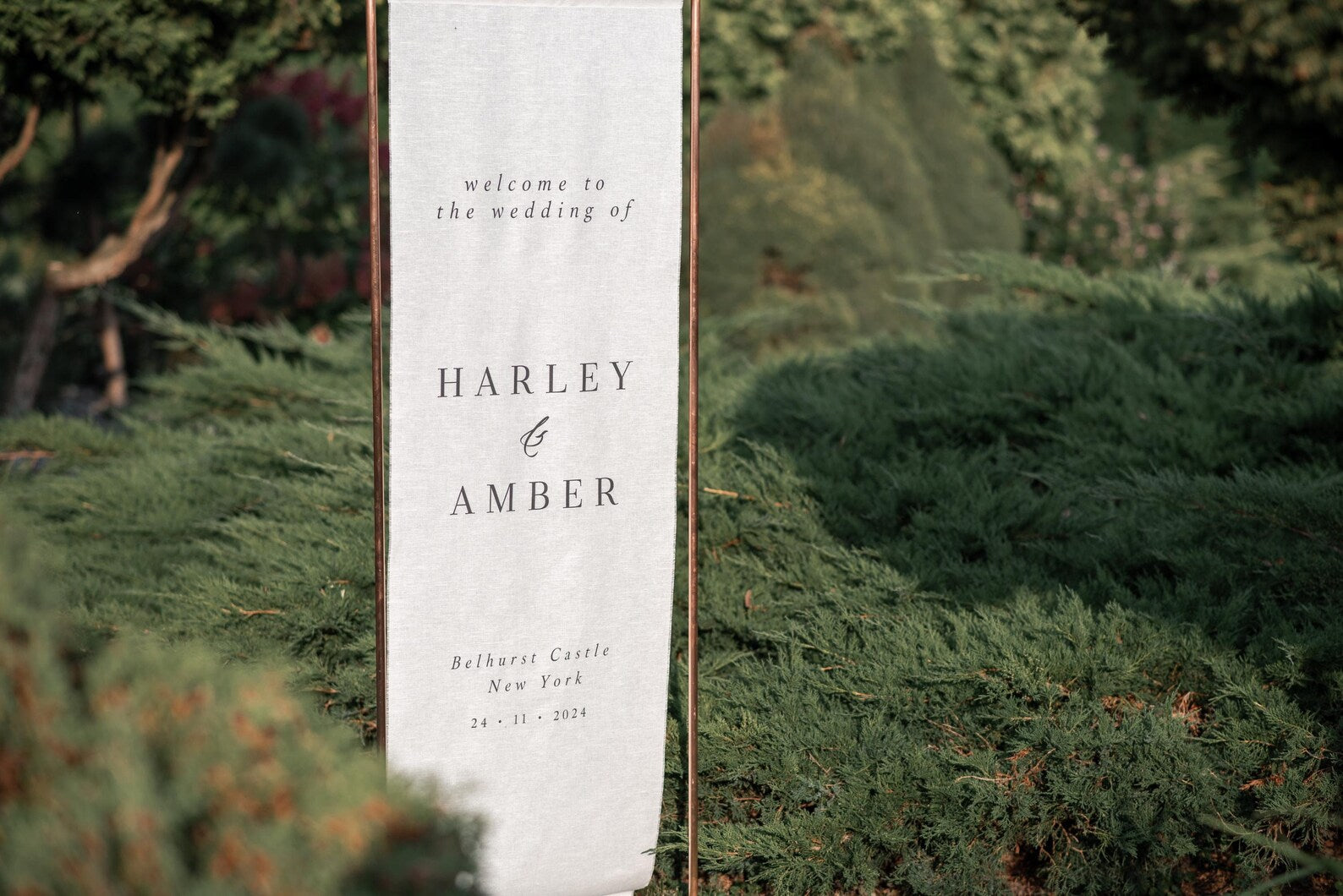 Minimalist Wedding Welcome Sign "Harley & Amber"